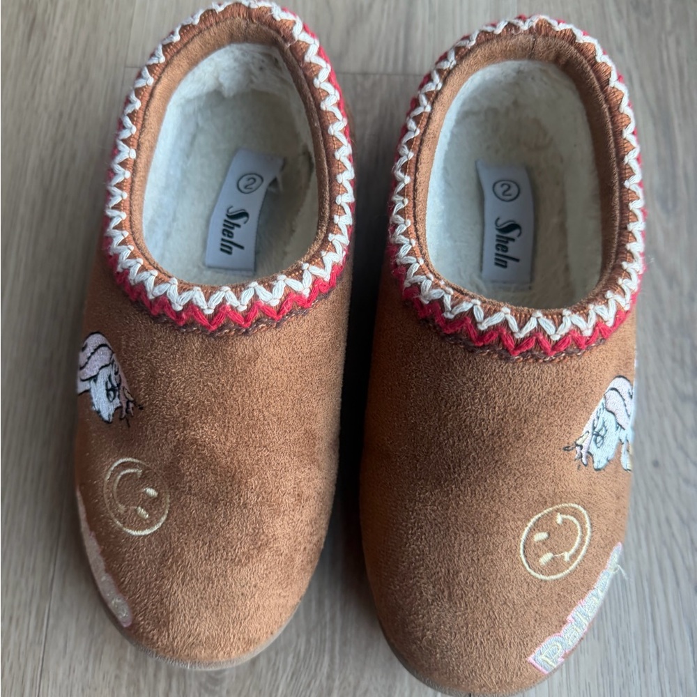 Girls SHEIN Brown Kids Slippers with Unicorn Design Size 2 in Girls